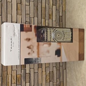 Tahari Home Textured Lead-free Iridescent Glass Oil & Vinegar Set - NEW IN BOX